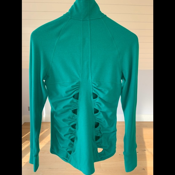 Titika Zippered Jacket - Picture 2 of 10